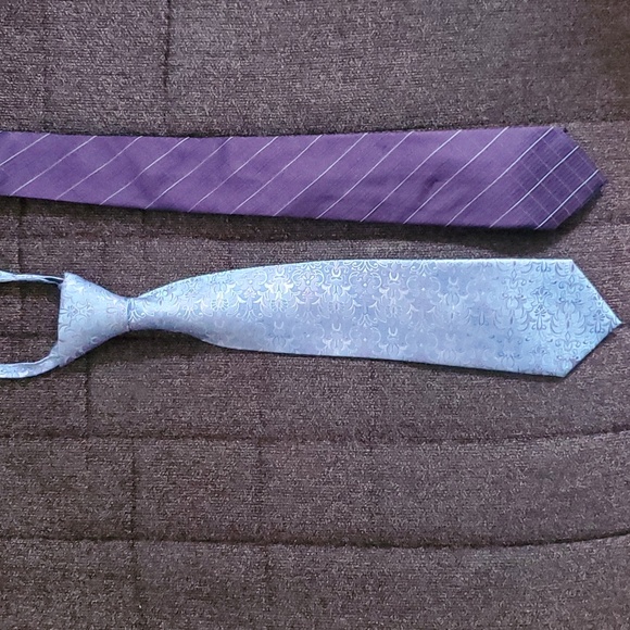 3 Boys ties - Picture 2 of 6
